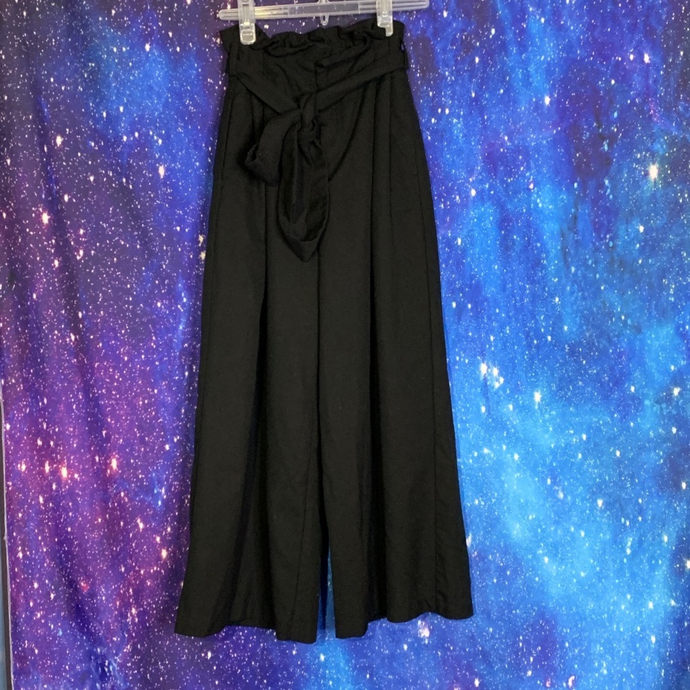 Sense of Place- Black Gaucho Pants size X-Small